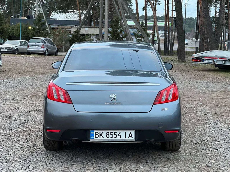 Peugeot 508 2011 - 6