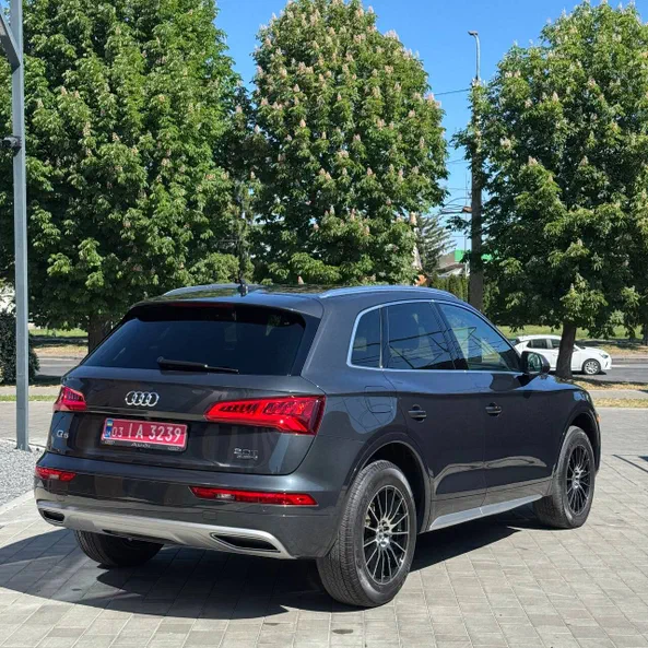 Audi Q5 2018 - 8