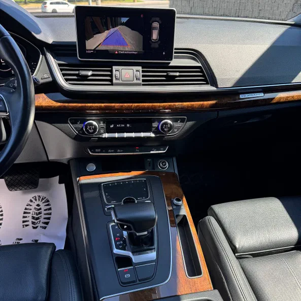 Audi Q5 2018 - 14