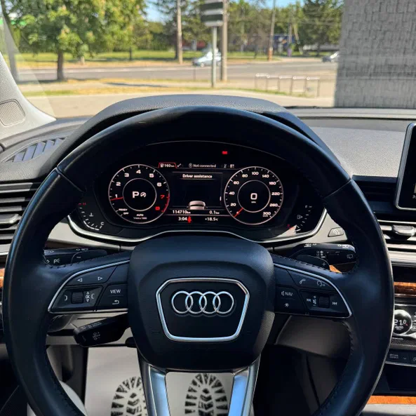 Audi Q5 2018 - 13
