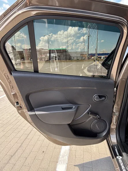 Renault Logan 2021 - 1