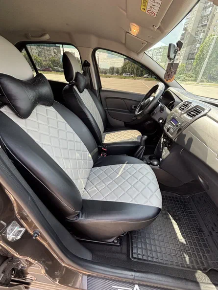 Renault Logan 2021 - 11