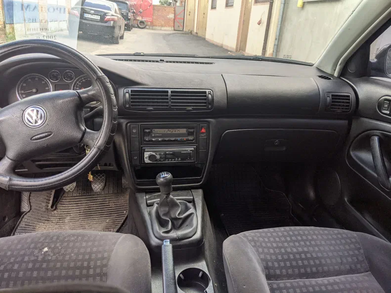 Volkswagen Passat 2002 - 10