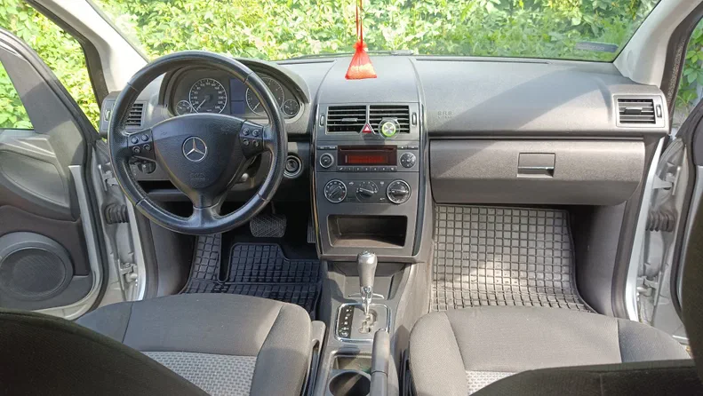 Mercedes-Benz A-Клас 2004 - 12