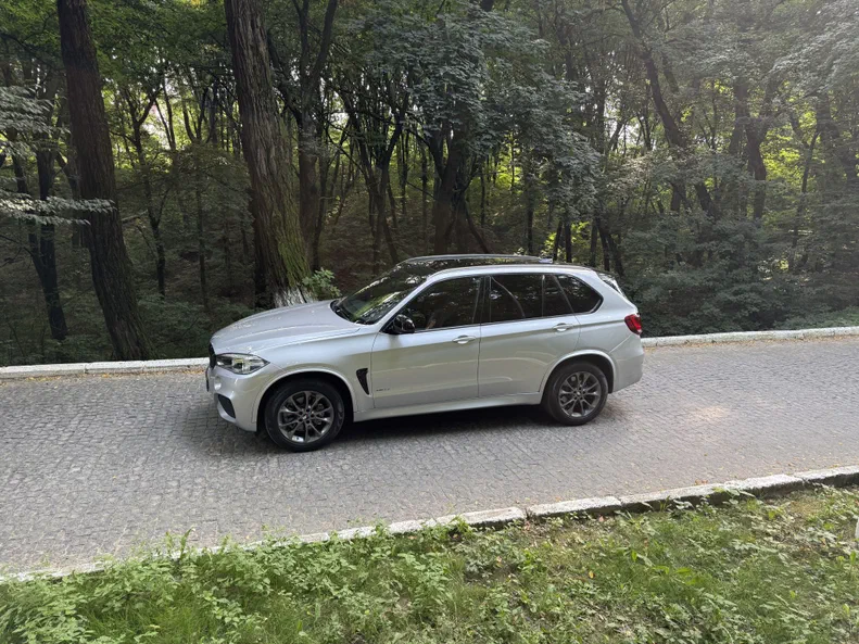 BMW X5 2018 - 28
