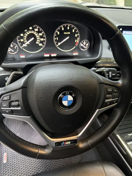 BMW X5 2018 - 27