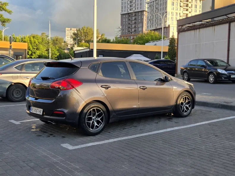 Kia Ceed 2012 - 2