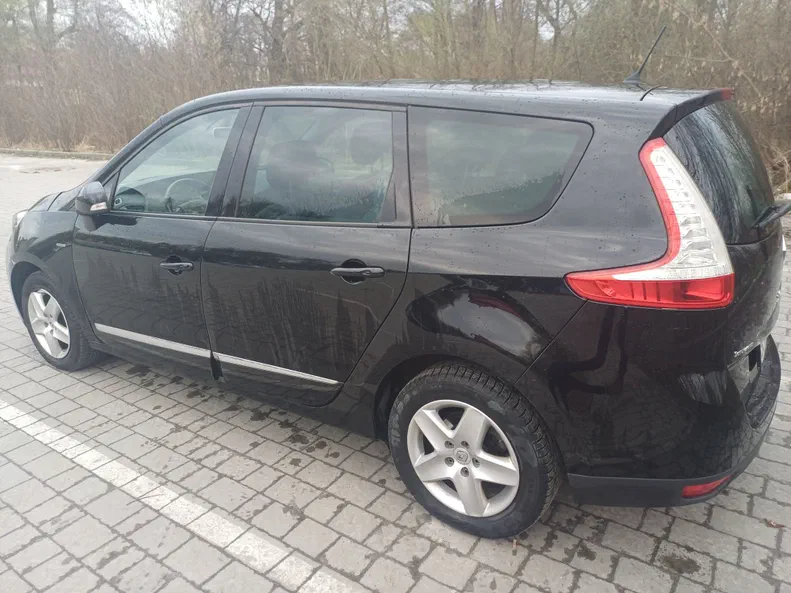 Renault Scenic 2015 - 3
