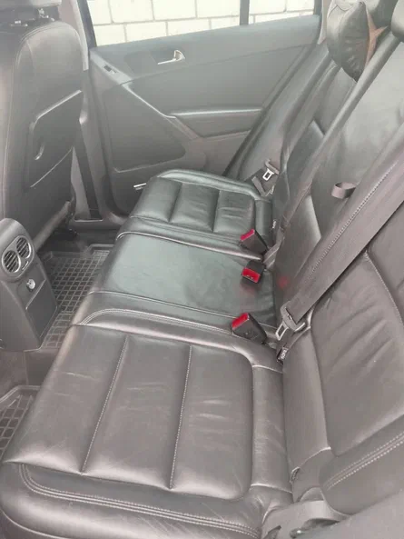 Volkswagen Tiguan 2010 - 13