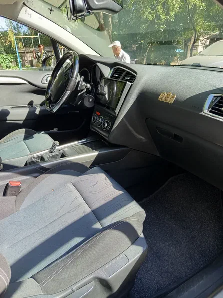 Citroen C4 2011 - 11