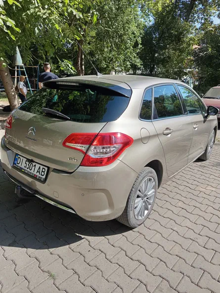 Citroen C4 2011 - 5