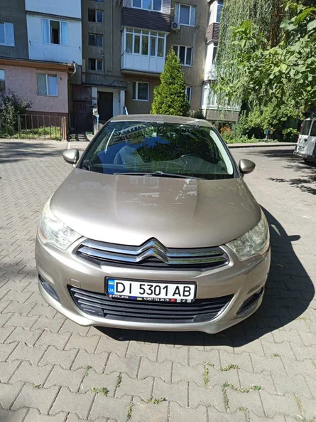 Citroen C4 2011 - 4