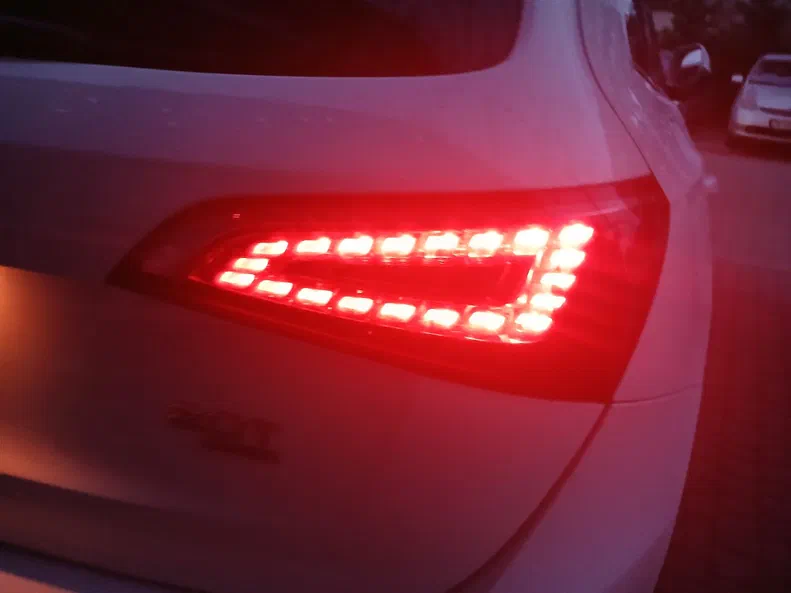 Audi Q5 2010 - 9