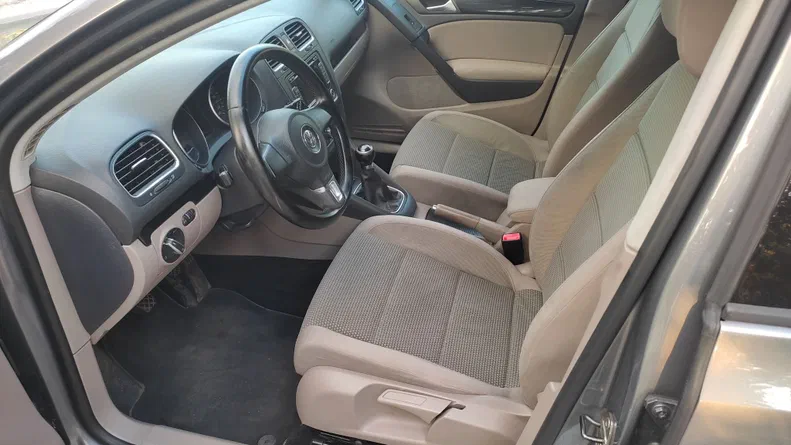 Volkswagen Golf 2009 - 9