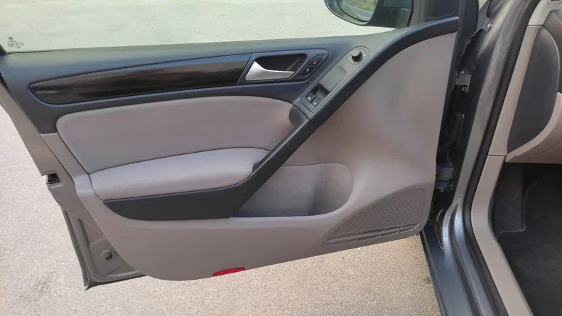 Volkswagen Golf 2009 - 13