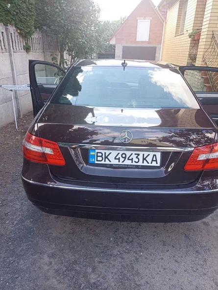 Mercedes-Benz E-Клас 2009 - 9