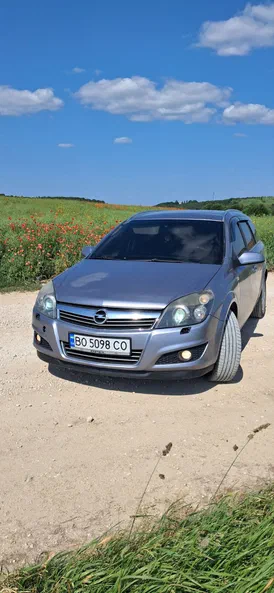 Opel Astra 2009 - 0