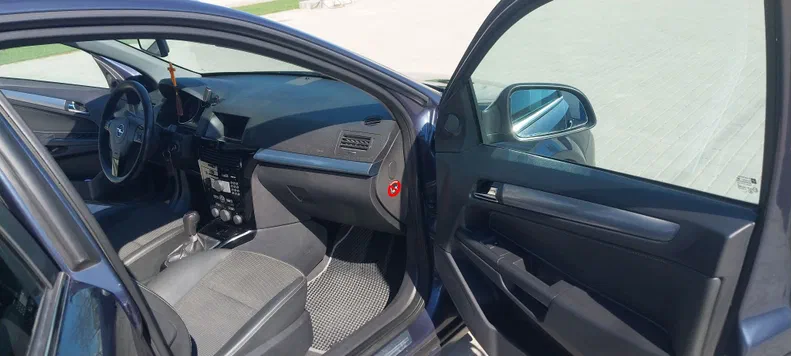 Opel Astra 2009 - 6