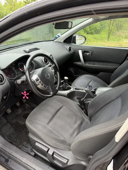 Nissan Qashqai 2010 - 5