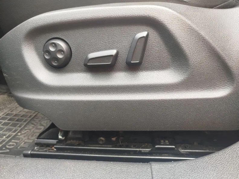 Volkswagen Tiguan 2010 - 18