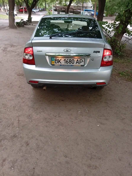 Lada (ВАЗ) Priora 2008 - 4