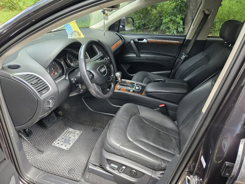 Audi Q7 2014 - 12