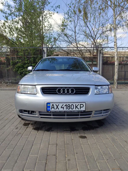Audi A3 2000 - 1