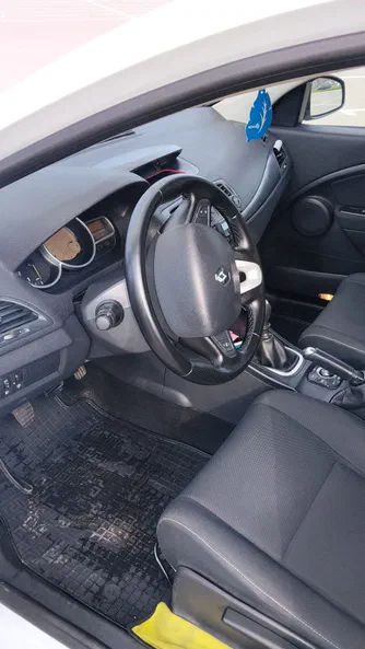Renault Megane 2011 - 6