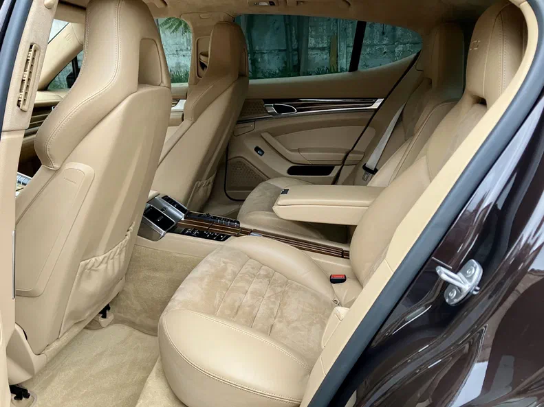 Porsche Panamera 2013 - 9