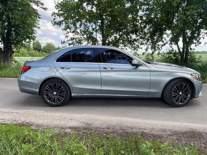 Mercedes-Benz C-Клас 2015 - 28