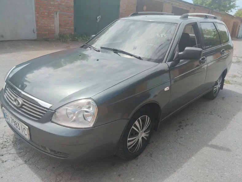 Lada (ВАЗ) Priora 2011 - 1