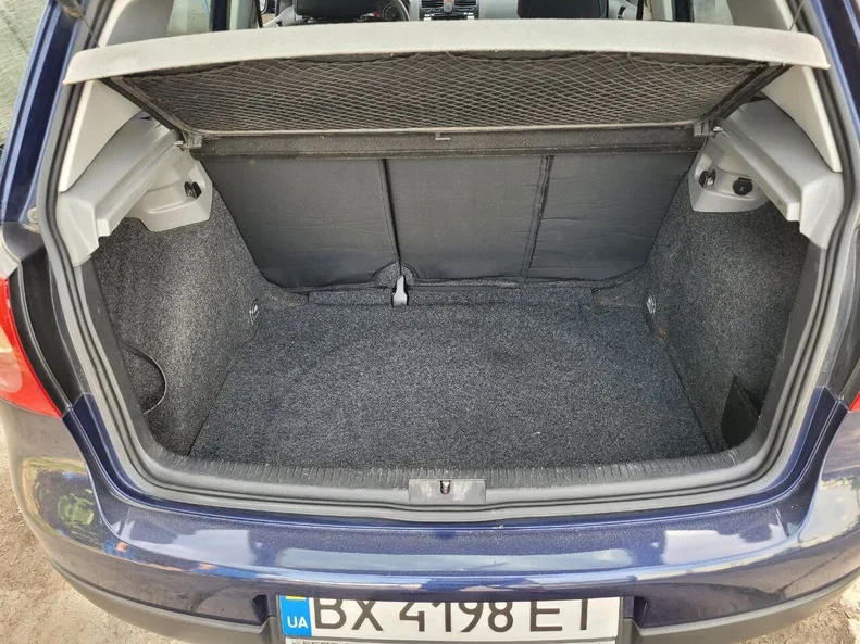 Volkswagen Golf 2004 - 13