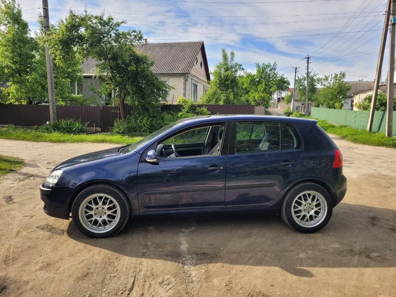 Volkswagen Golf 2004 - 3