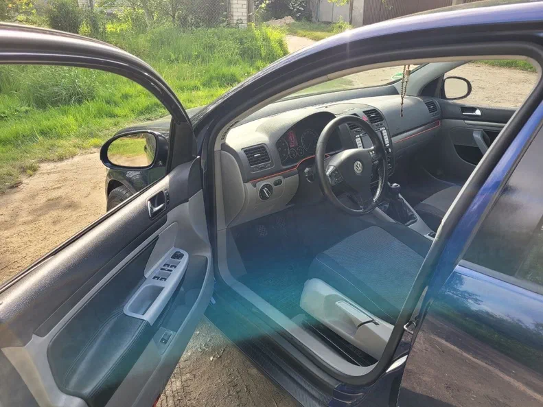 Volkswagen Golf 2004 - 15