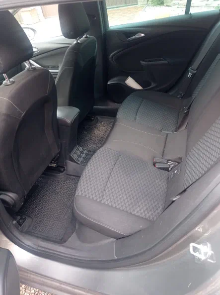 Opel Astra 2016 - 8