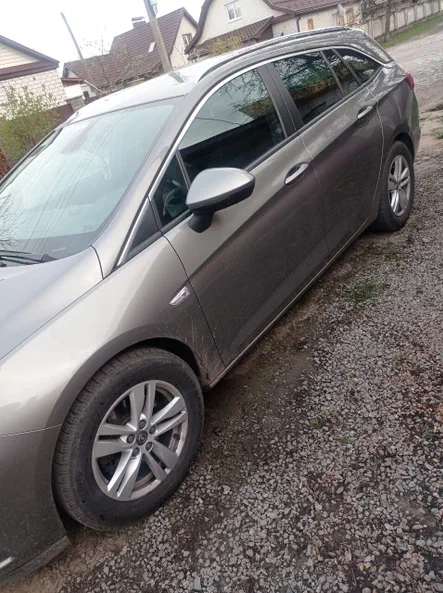Opel Astra 2016 - 2