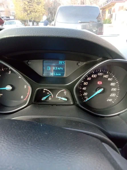 Ford C-MAX 2011 - 12