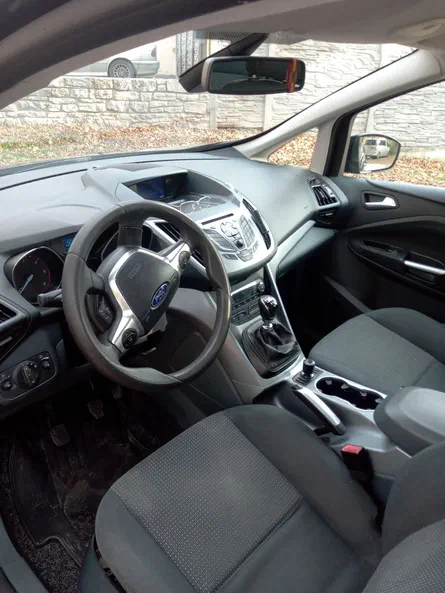 Ford C-MAX 2011 - 11
