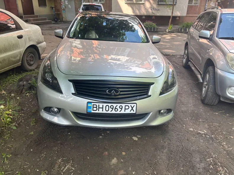 Infiniti G 2012 - 1