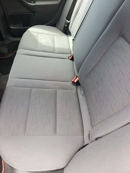 Volkswagen Golf 2004 - 19