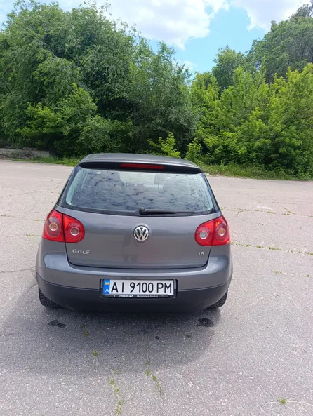 Volkswagen Golf 2004 - 8
