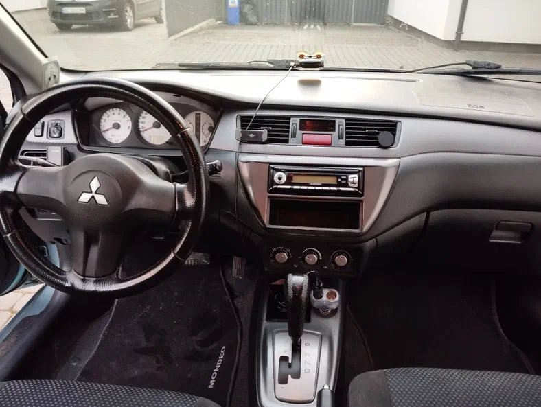 Mitsubishi Lancer 2007 - 9