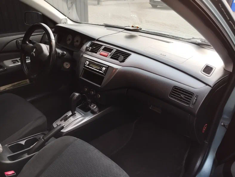 Mitsubishi Lancer 2007 - 11