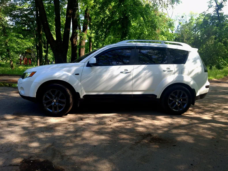Mitsubishi Outlander 2007 - 2
