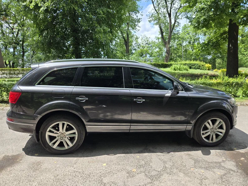 Audi Q7 2014 - 8