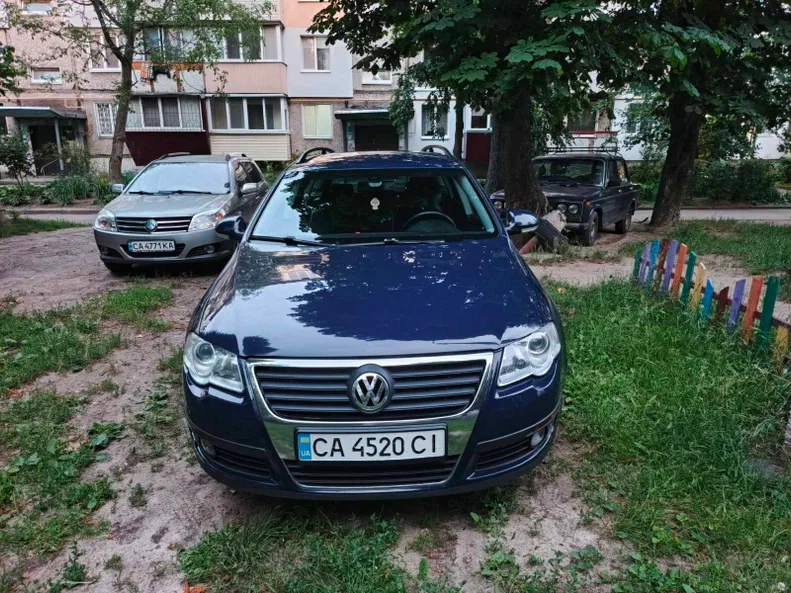 Volkswagen Passat 2008 - 4
