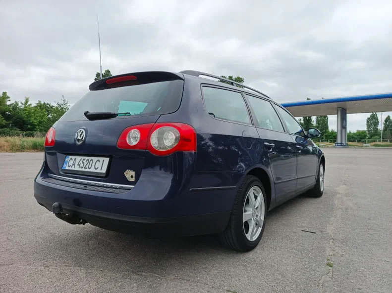 Volkswagen Passat 2008 - 13