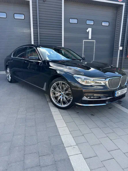 BMW 7 серія 2017 - 1