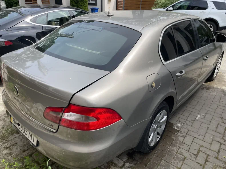 Skoda Superb 2011 - 2