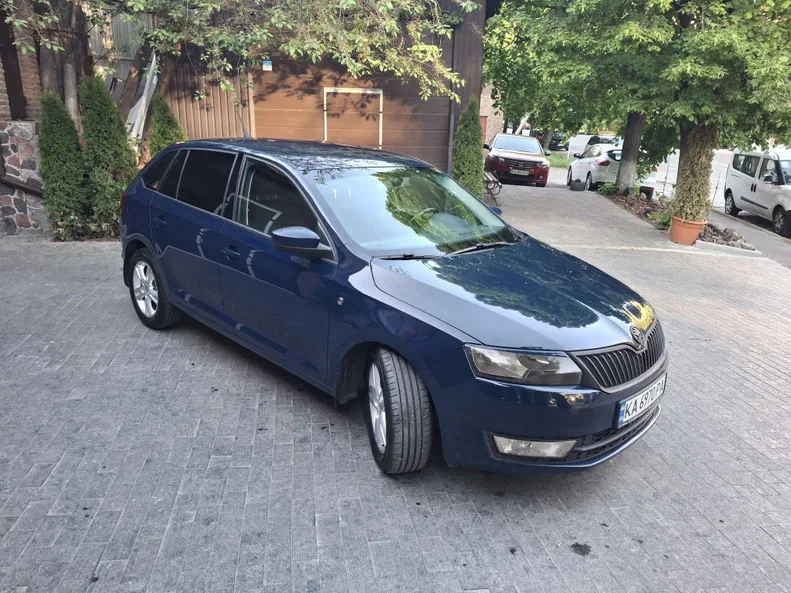 Skoda Rapid 2015 - 1